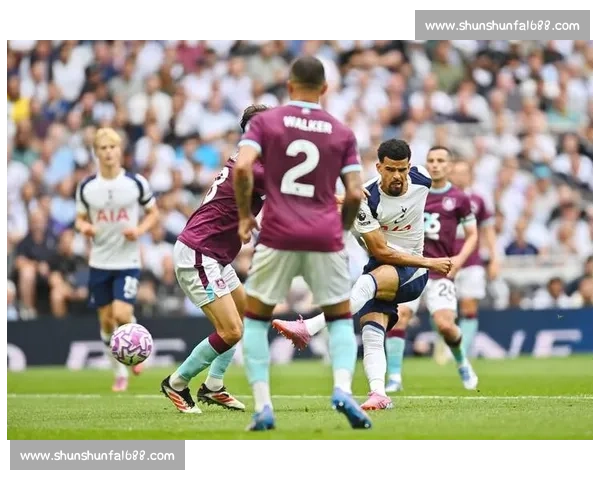 热刺 5000 万镑试水库杜斯，西汉姆联点燃 8500 万英镑竞价战火