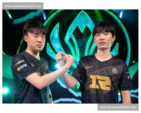 新王登基LPL夏季赛积分榜最新排名，谁能问鼎夏季冠军！