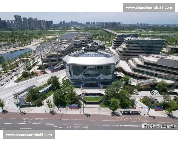 电竞小镇拔地而起，国际合作助力区域经济腾飞